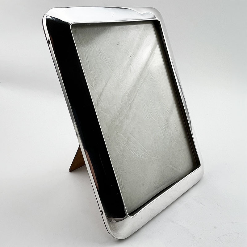 Stylish Plain Antique Sterling Silver Photo Frame (1919)