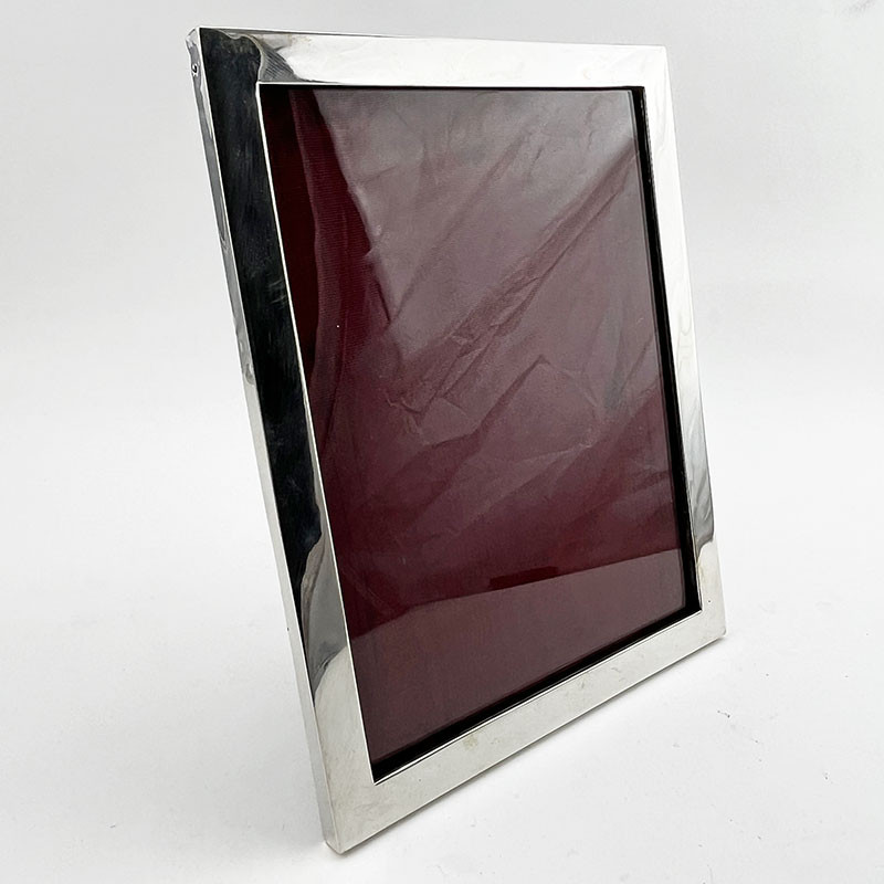 Sterling Silver Rectangular Photo Frame with Plain Border (1915)