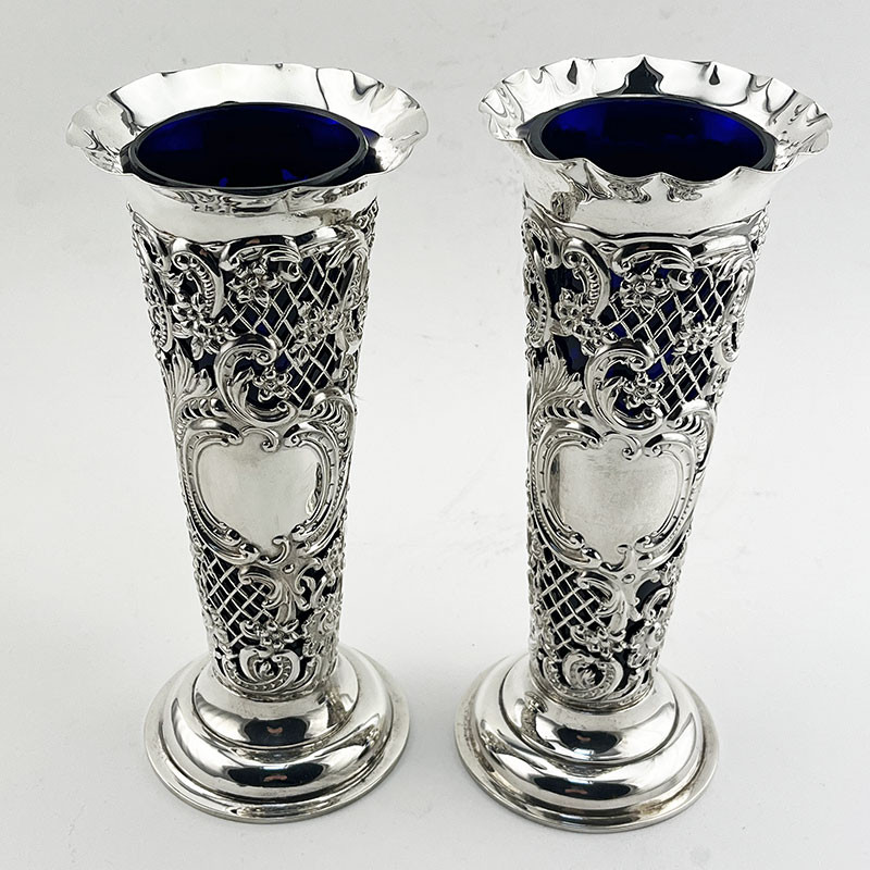 Pair of Decorative Late Victorian Sterling Silver Vases (1900)
