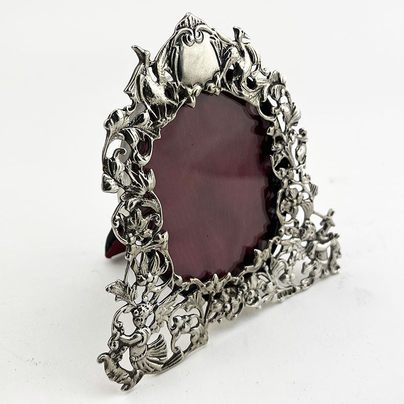 Pretty Victorian Cast Sterling Silver Photo Frame (1889)