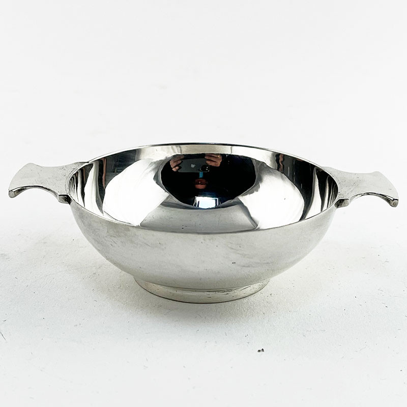 Good Quality Edinburgh Sterling Silver Quaich (1964)
