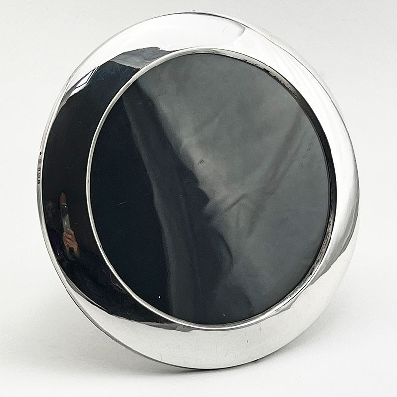 Large Round Edwardian Sterling Silver Photo Frame (1908)