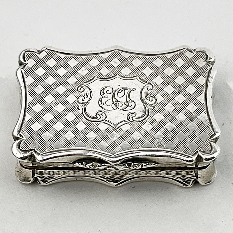 Nathaniel Mills Early Victorian Sterling Silver Vinaigrette (1843)