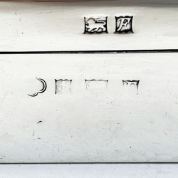 Vintage Goldsmith & Silversmiths Cigarette or Trinket Box