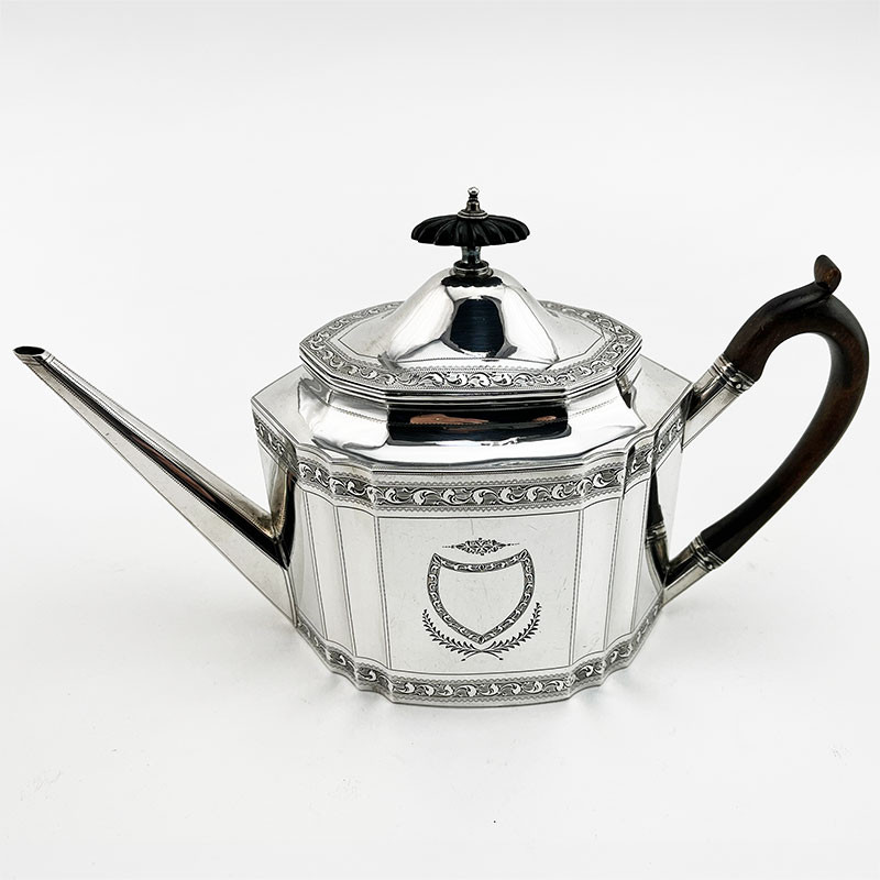Robert Hennell Georgian Sterling Silver Teapot (1794)