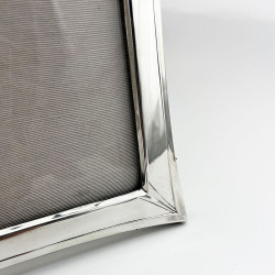 Sterling Silver Photo Frame with a Plain Border and Curved Sides