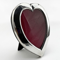 William Comyns Heart Shaped Sterling Silver Photo Frame (1897)