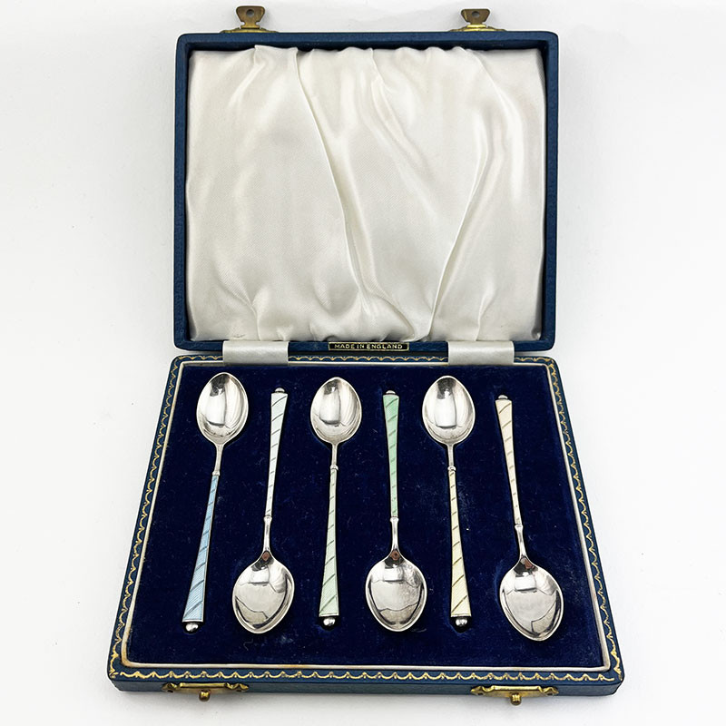 Beautiful Boxed Set of six Coloured Enamel Tea Spoons (1959)