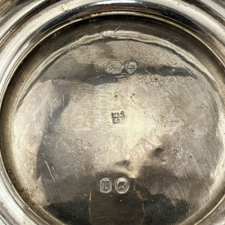 Victorian Sterling Silver 17 Fl Oz Baulster Shaped Mug