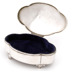 Antique Walker & Hall Oval Shaped Silver Jewellery Box