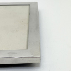Very Smart and Good Gauge Sterling Silver Photo Frame