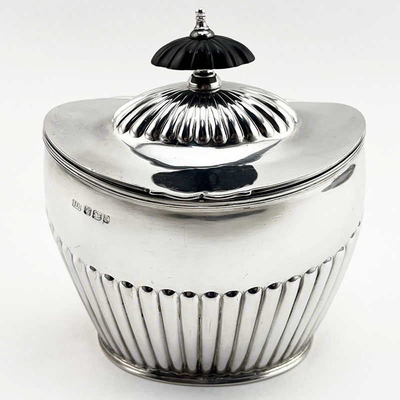 Good Quality 10.3 Troy Oz Sterling Silver Tea Caddie (1898)