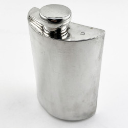 Superb Quality 6.8 Troy Oz Sterling Silver Hip Flask (1915)