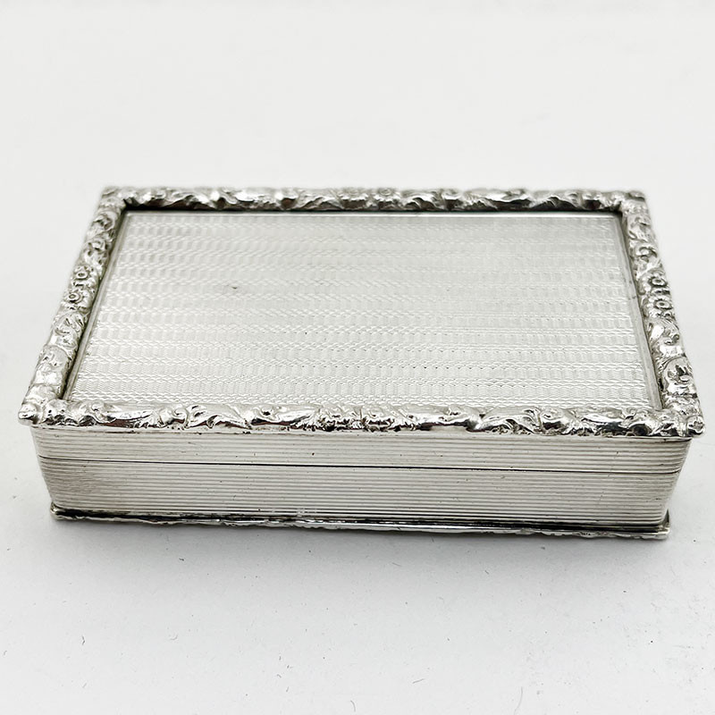 Good Quality Sterling Silver Snuff or Trinket Box (1928)