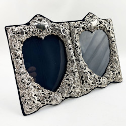 Decorative Victorian Double Heart William Comyns Sterling Silver Photo Frame (1895)