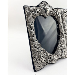 Decorative Victorian Double Heart William Comyns Sterling Silver Photo Frame