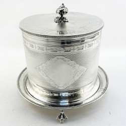 Decorative Engine Turned Pattern Victorian Silver Plated Biscuit Barrel (c.1890)