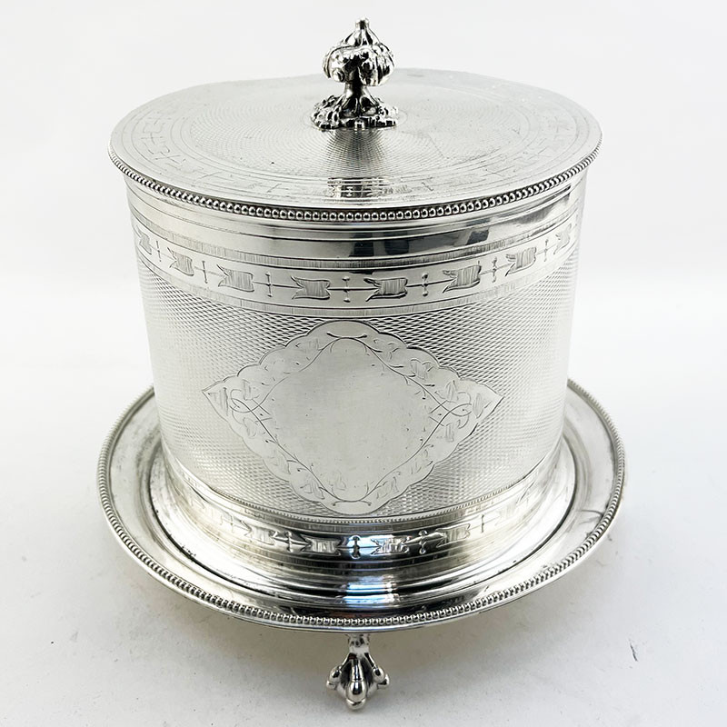 Decorative Engine Turned Pattern Victorian Silver Plated Biscuit Barrel (c.1890)