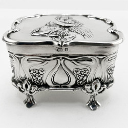 Sterling Silver Jewellery or Trinket Box Depicting Mother and Child