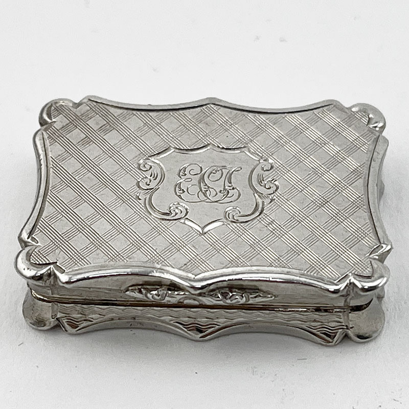 Charming Nathaniel Mills Sterling Silver Vinaigrette (1839)
