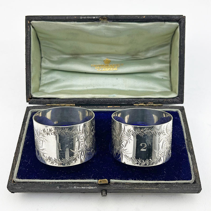 Pretty Boxed Pair of Victorian Sterling Silver Napkin Rings (1890)