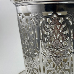 Good Quality Oval Victorian Silver Plated Biscuit or Trinket Box
