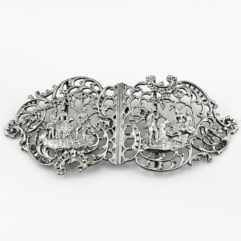 Victorian William Comyns Cast Sterling Silver Belt Buckle or Nurses Buckle (1898)