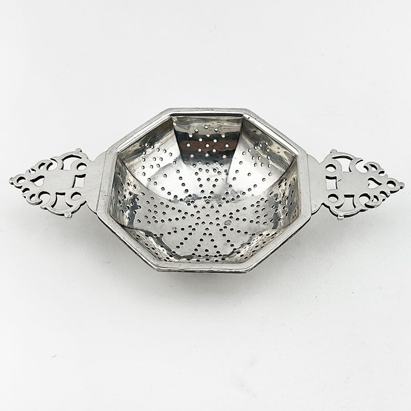 Good Quality and Gauge Sterling Silver Tea Strainer (1935)