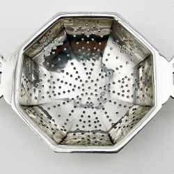Good Quality and Gauge Sterling Silver Tea Strainer