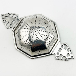 Good Quality and Gauge Sterling Silver Tea Strainer