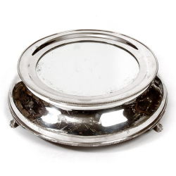 Large Engraved Circular Mirror Plateau Cake Stand with a 12" Mirror