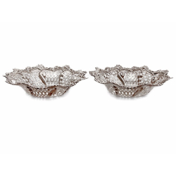 Pair of Mappin & Webb Edwardian Pierced Silver Dishes with a Floral and Scroll Border