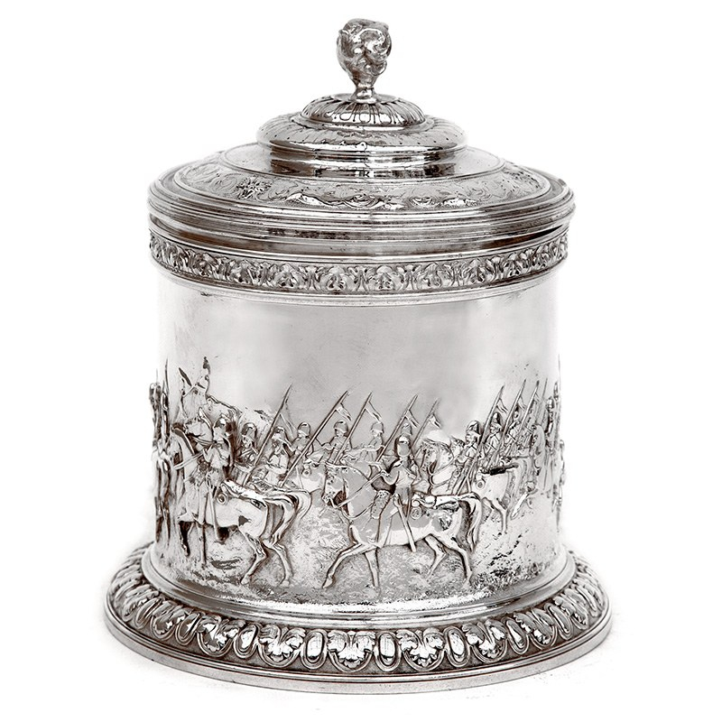 Elkington & Co Silver Plated Biscuit Box Featuring Mounted Cavalry Scenes