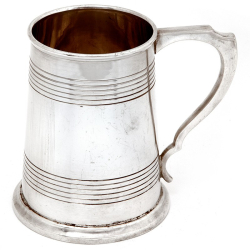 Georgian Style Silver Pint Mug with a Plain Tapering Body and Reeded Bands (1946)