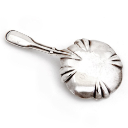Georgian Silver Tea Caddy Spoon with Floral Engraving and Hallmarks in the Centre of the Bowl