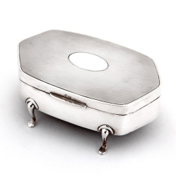 Plain Silver Body Jewellery Box with an Engine Turned Pattern and Cartouche on the Hinged Lid