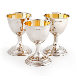 Edwardian Boxed Set of Three Plain Bodied Silver Egg Cups