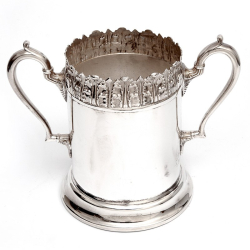 Walker & Hall Silver Plated Bottle Stand with an Unusual Acanthus Leaf Border