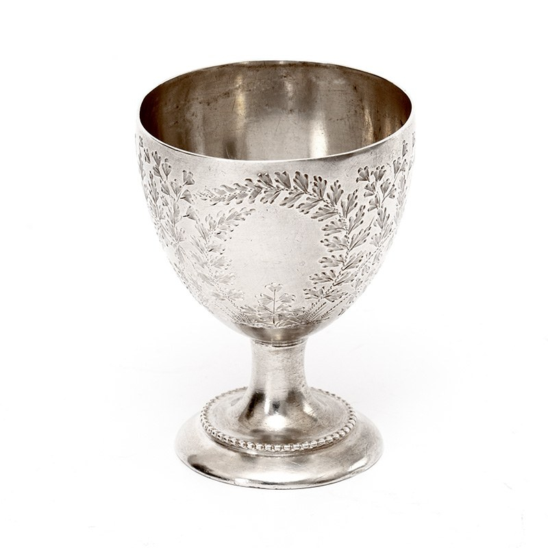 Good Quality Antique Mappin & Webb Silver Egg Cup Engraved with Ferns