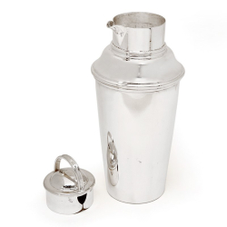 Large Vintage 1.5 Pint Silver Plated Cocktail Shaker