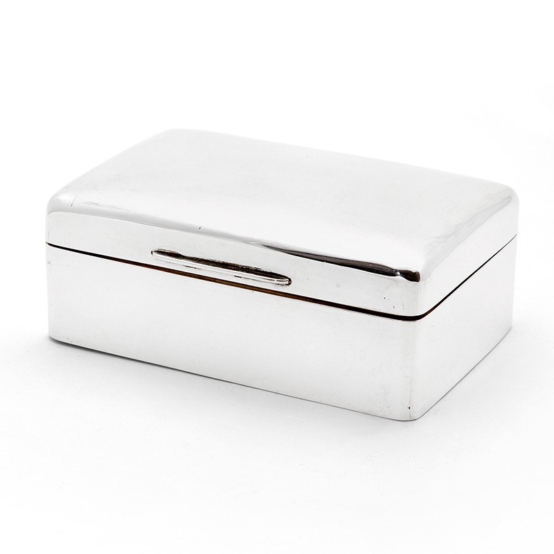 Simple Style Harrods Silver Cedar Lined Cigarette or Cigar Box