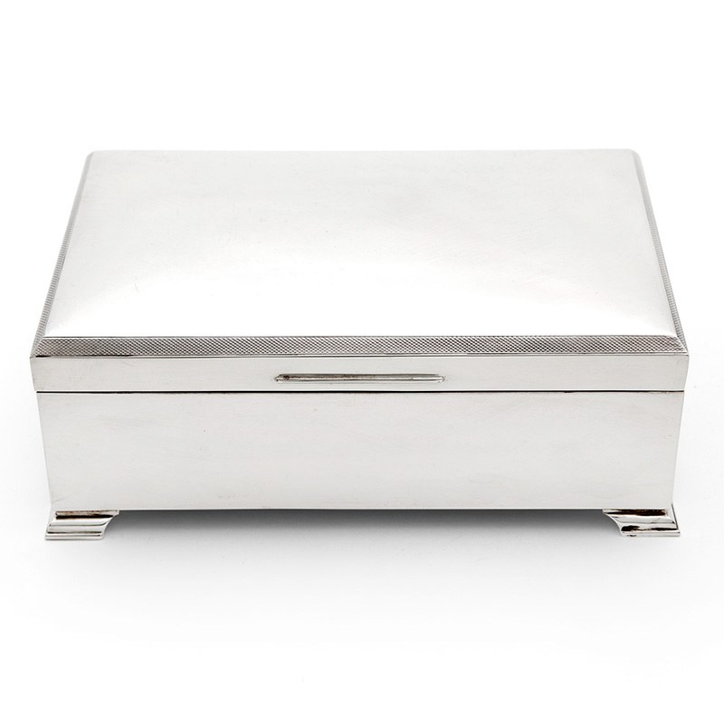 Stylish Large Silver Cigarette or Cigar Table Box