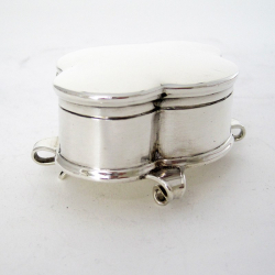 Edwardian Elkington & Co Oval Silver Jewellery Box with a Hinged Lid