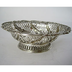 Charming Oval Victorian Silver Dish