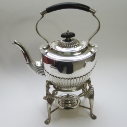 Good Quality Queen Ann Style Silver Kettle on Stand (1929)