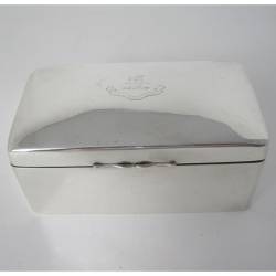 Very Smart Edwardian Plain Body Silver Cigar or Trinket Box (1903)