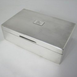 Large Rectangular Silver William Comyns & Son Ltd Cigar or Trinket Box